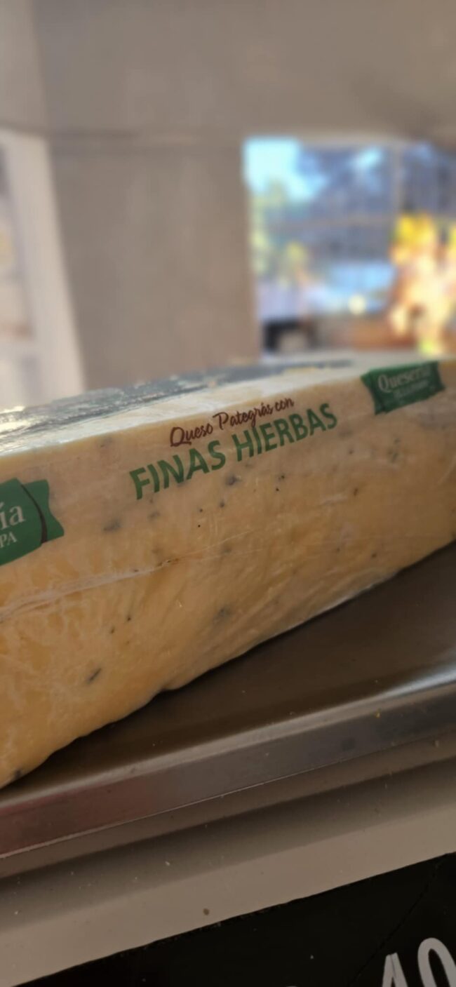 Queso Finas Hierbas